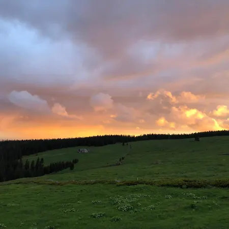 ゲストハウス Horska Bouda Kuprovka *